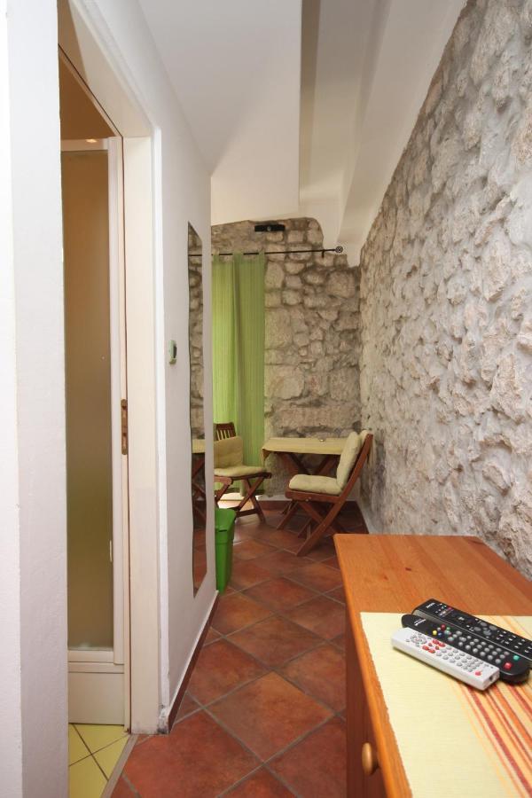 Apartments By The Sea Gradac, Makarska - 6661 Gradac (Split-Dalmatia) Exterior foto